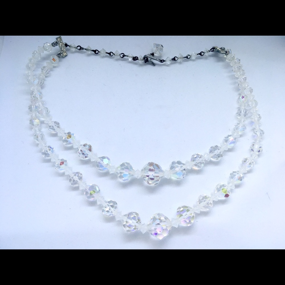 Vintage 1950s Iridescent Beaded Necklace 1960s